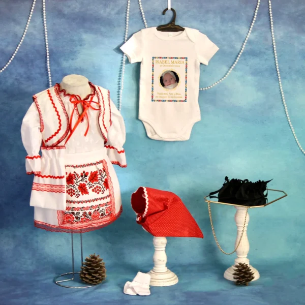 tinuta de botez costum etno traditional rosu 8 piese personalizat