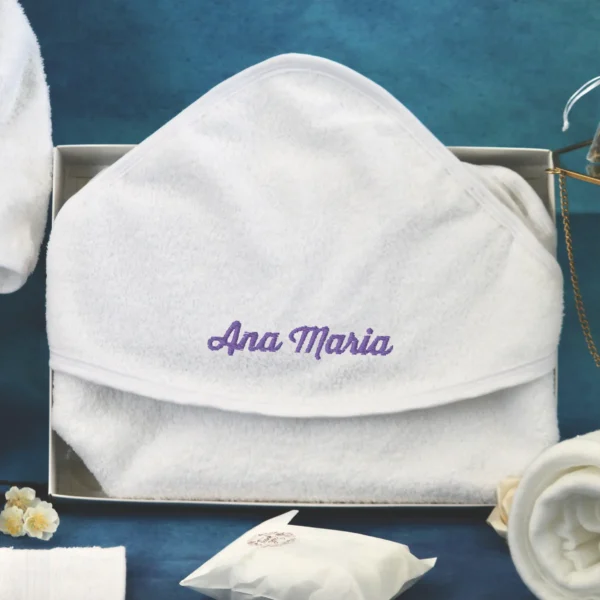 prosop personalizat brodat cu nume set baita dupa botez mov