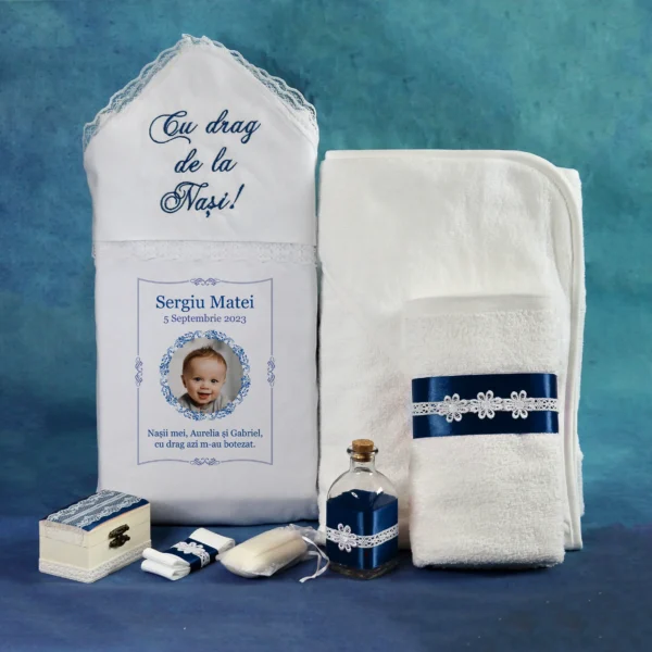 trusou biserica botez albastru bleumarin personalizat 7 piese baiat