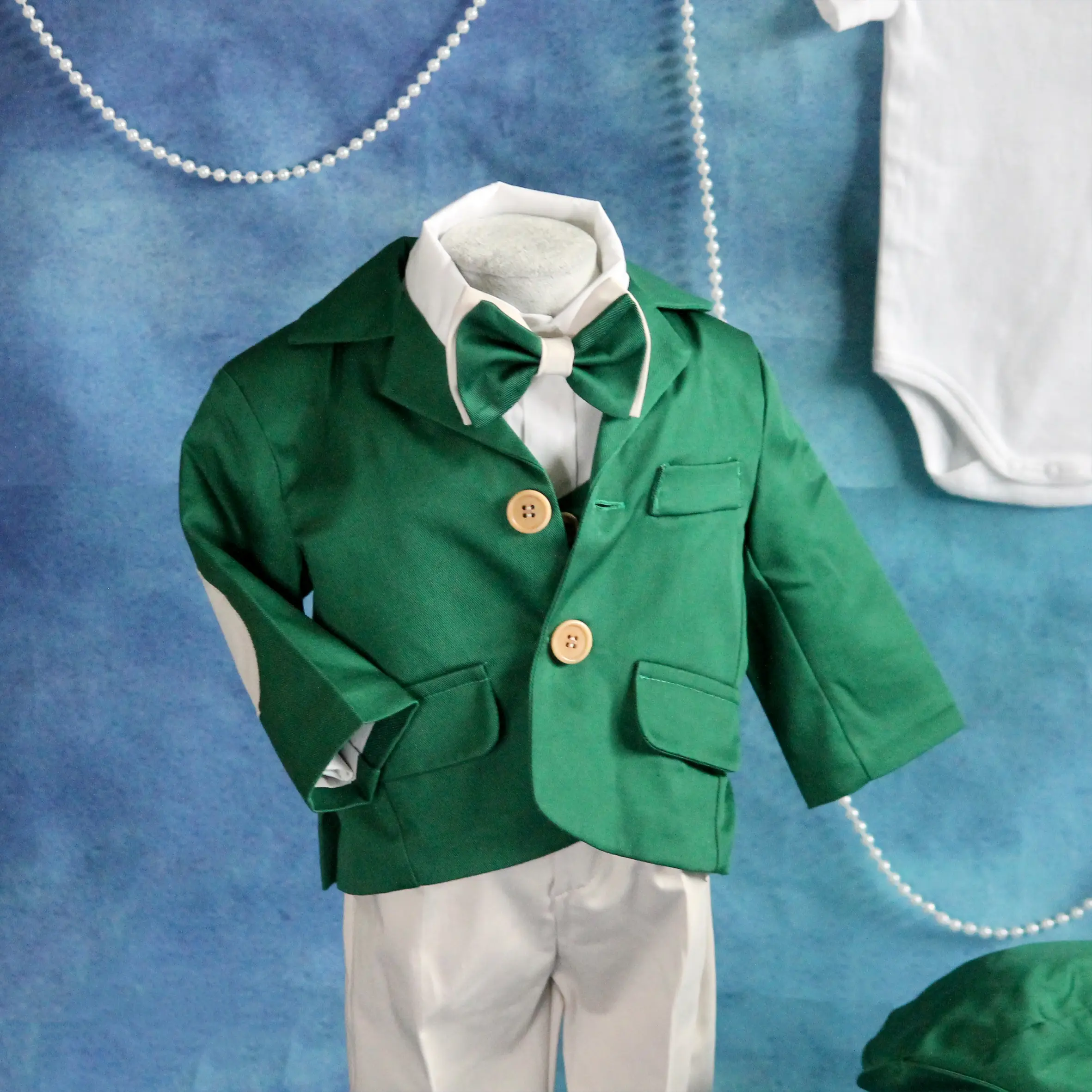 compleu gabriel verde costum botez